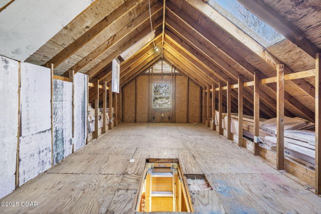 7976 County Lane 166, Carthage, MO 64836