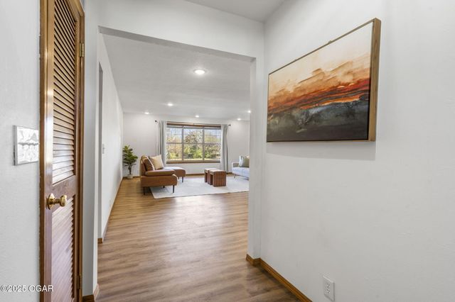 7976 County Lane 166, Carthage, MO 64836