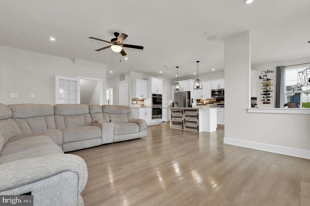 Image 16 of property listing at 6 JIMMYS ST, Mount Airy, MD 21771