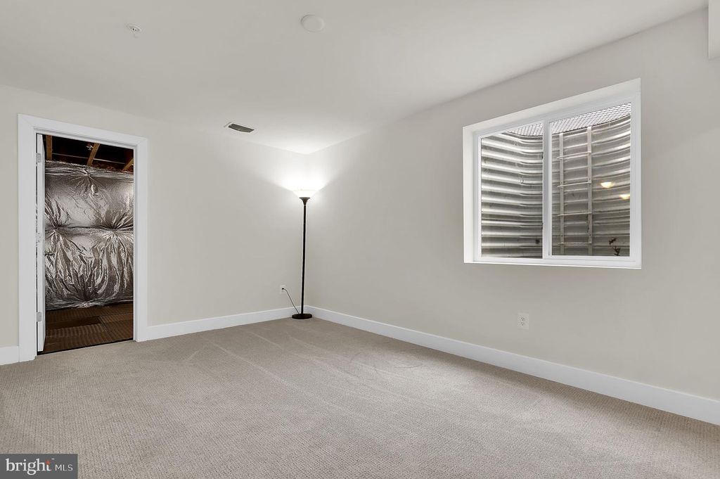 Image 47 of property listing at 6 JIMMYS ST, Mount Airy, MD 21771