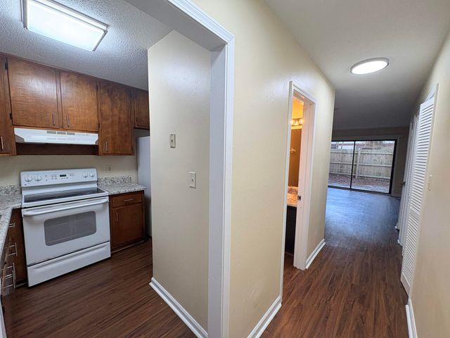 3701 Donovan Dr Apt C, Tallahassee, FL 32309