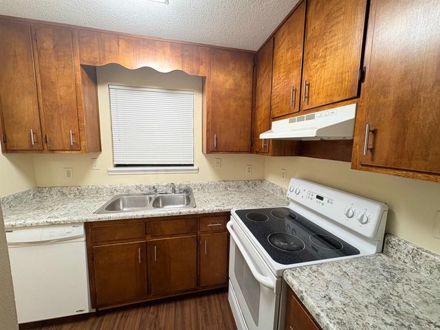 3701 Donovan Dr Apt C, Tallahassee, FL 32309