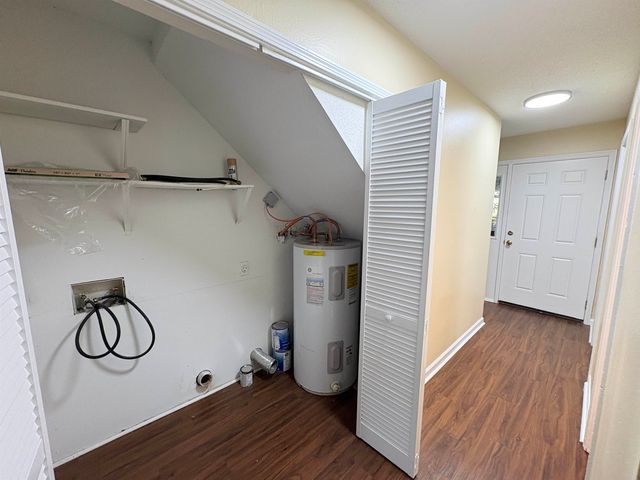 3701 Donovan Dr Apt C, Tallahassee, FL 32309