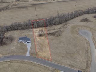 914 8th Street SW, Pine Island, MN 55963