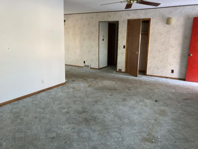 113 Blace Avenue, Eagle Lake, MN 56024
