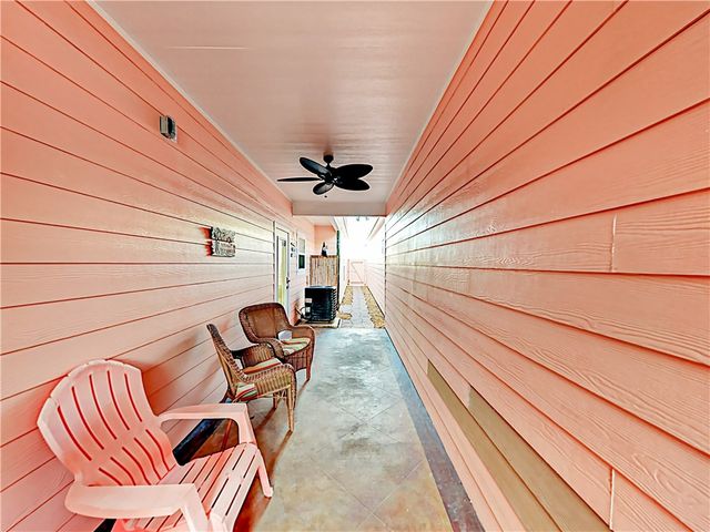 2212 State Highway 361 113, Port Aransas, TX 78373