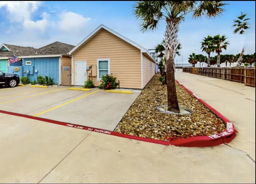2212 State Highway 361 113, Port Aransas, TX 78373