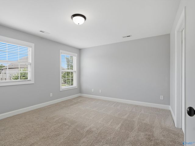 22 Tall Oak Blvd SW, Huntsville, AL 35824
