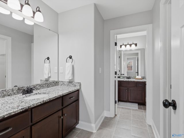 22 Tall Oak Blvd SW, Huntsville, AL 35824