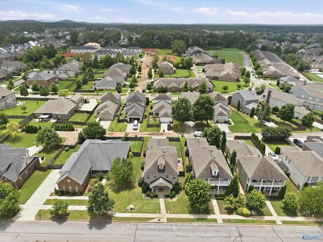 22 Tall Oak Blvd SW, Huntsville, AL 35824