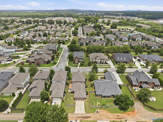 22 Tall Oak Blvd SW, Huntsville, AL 35824