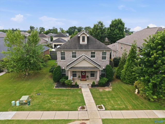 22 Tall Oak Blvd SW, Huntsville, AL 35824