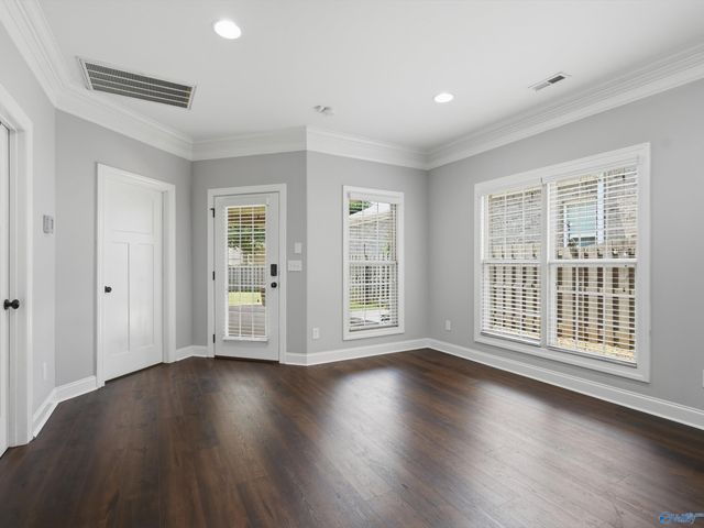 22 Tall Oak Blvd SW, Huntsville, AL 35824