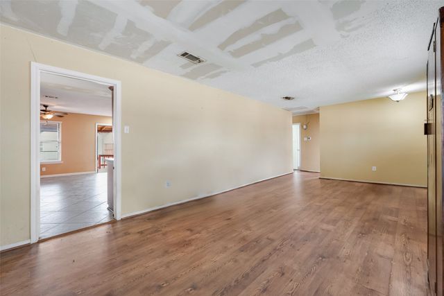 514 N Ballard Avenue, Wylie, TX 75098