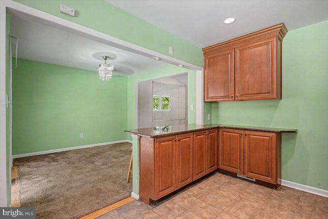 2105 WESTMINSTER DR, Wilmington, DE 19810