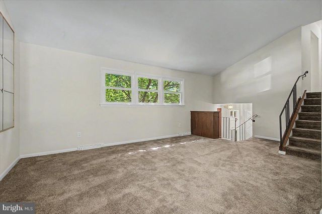 2105 WESTMINSTER DR, Wilmington, DE 19810