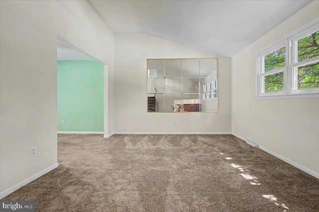 2105 WESTMINSTER DR, Wilmington, DE 19810