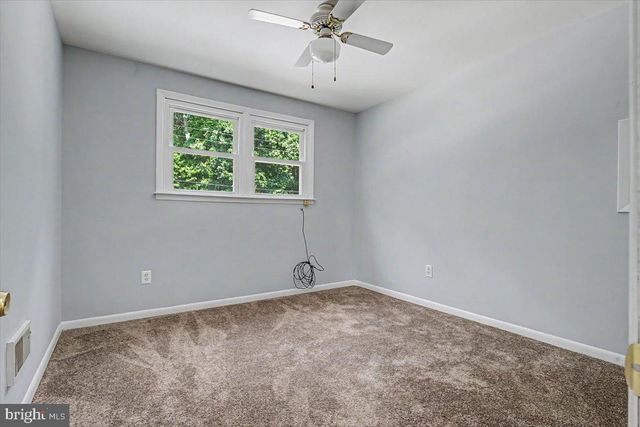 2105 WESTMINSTER DR, Wilmington, DE 19810