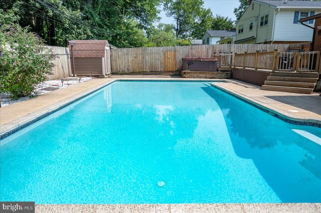2105 WESTMINSTER DR, Wilmington, DE 19810