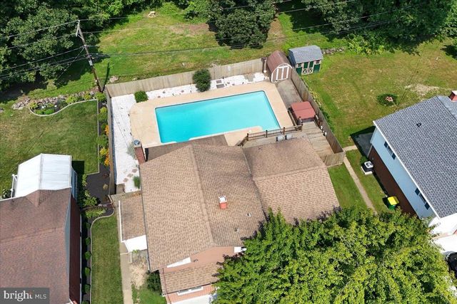 2105 WESTMINSTER DR, Wilmington, DE 19810
