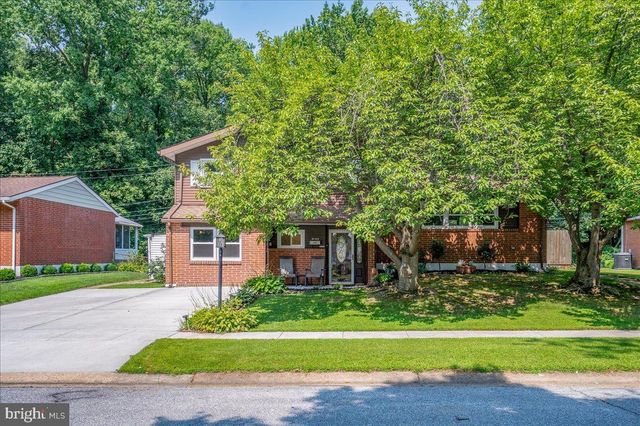 2105 WESTMINSTER DR, Wilmington, DE 19810