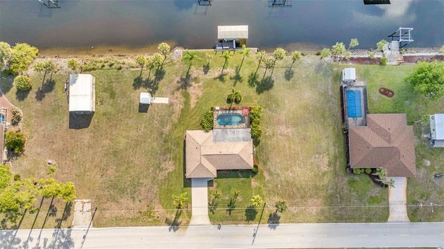 2434 COMO STREET, Port Charlotte, FL 33948