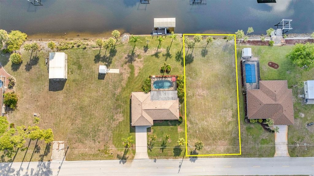 2434 COMO STREET, Port Charlotte, FL 33948