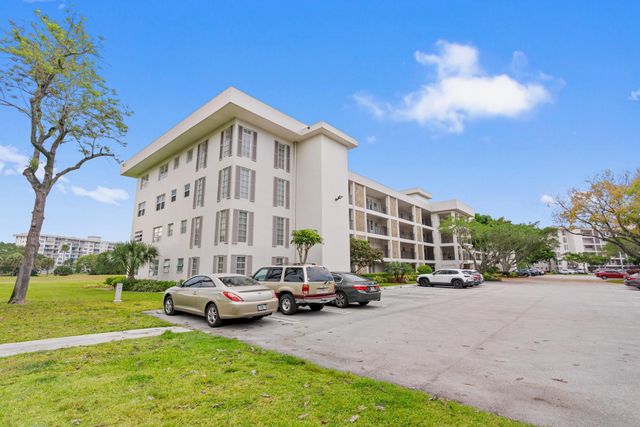 2900 N Palm Aire Drive 106, Pompano Beach, FL 33069