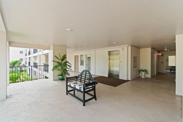 2900 N Palm Aire Drive 106, Pompano Beach, FL 33069