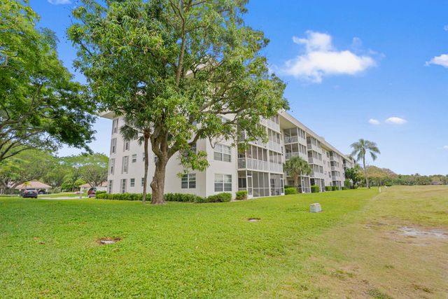 2900 N Palm Aire Drive 106, Pompano Beach, FL 33069