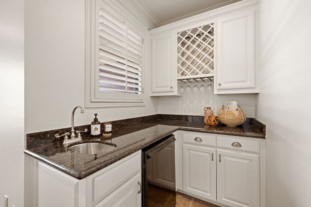 1508 Main Street, Southlake, TX 76092