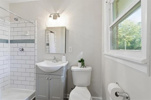 681 Manor Ridge SW Drive, Mableton, GA 30126