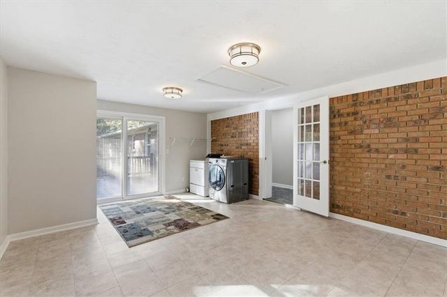 681 Manor Ridge SW Drive, Mableton, GA 30126