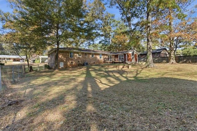 681 Manor Ridge SW Drive, Mableton, GA 30126