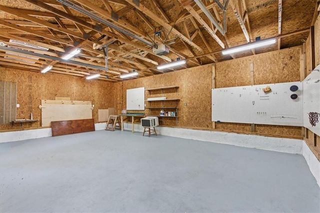 681 Manor Ridge SW Drive, Mableton, GA 30126