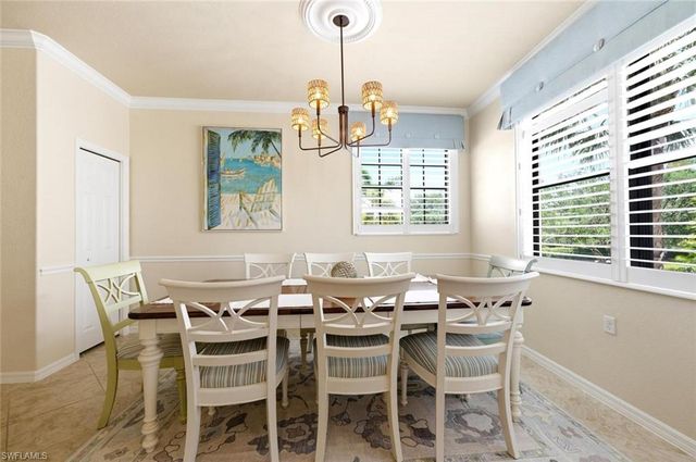 10554 Smokehouse Bay DR 201, Naples, FL 34120