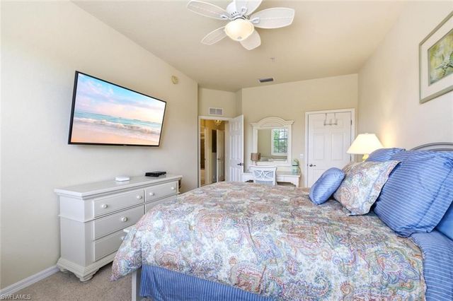 10554 Smokehouse Bay DR 201, Naples, FL 34120
