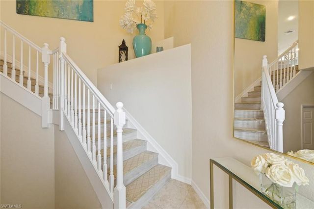 10554 Smokehouse Bay DR 201, Naples, FL 34120