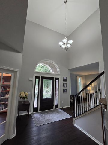 53100 Shinnecock Drive, South Lyon, MI 48178