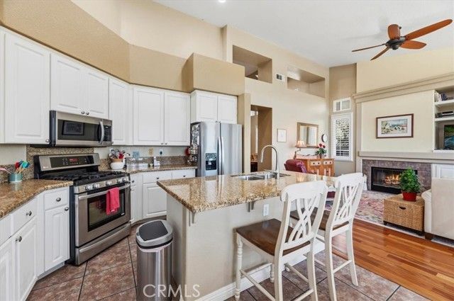 35 Villa Valtelena, Lake Elsinore, CA 92532