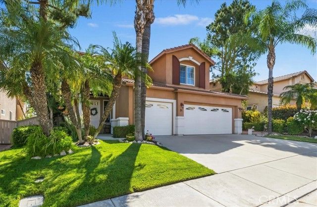 35 Villa Valtelena, Lake Elsinore, CA 92532