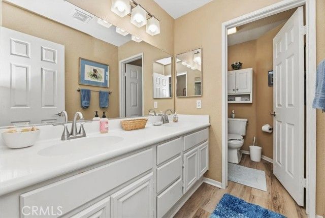 35 Villa Valtelena, Lake Elsinore, CA 92532