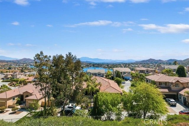 35 Villa Valtelena, Lake Elsinore, CA 92532