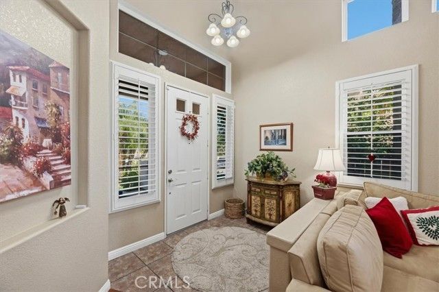 35 Villa Valtelena, Lake Elsinore, CA 92532