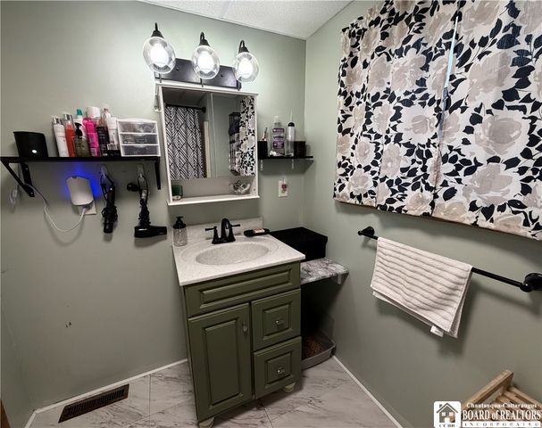 935 North 4th Street, Olean, NY 14760