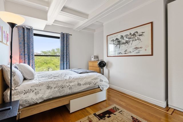 10 Charlesgate E 501, Boston, MA 02215