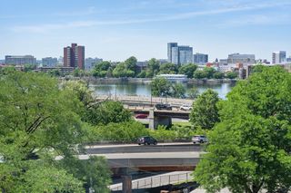 10 Charlesgate E 501, Boston, MA 02215