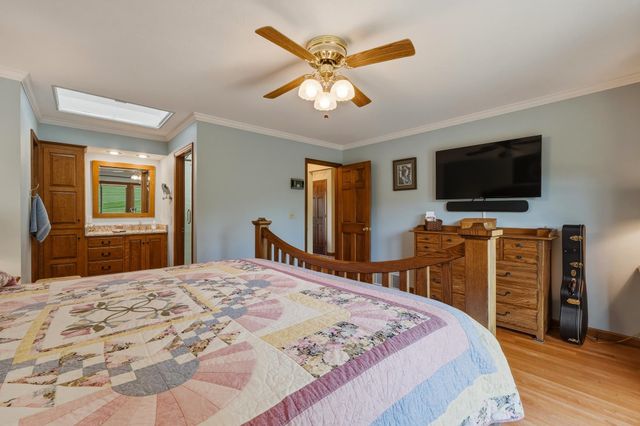 1 Beth Lane, Milton, WV 25541
