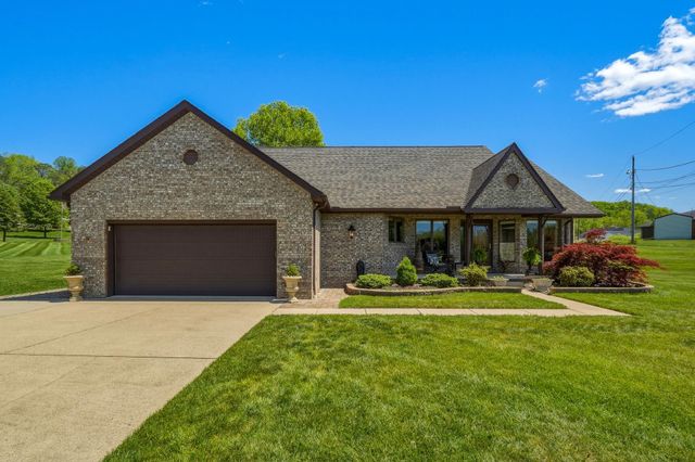 1 Beth Lane, Milton, WV 25541
