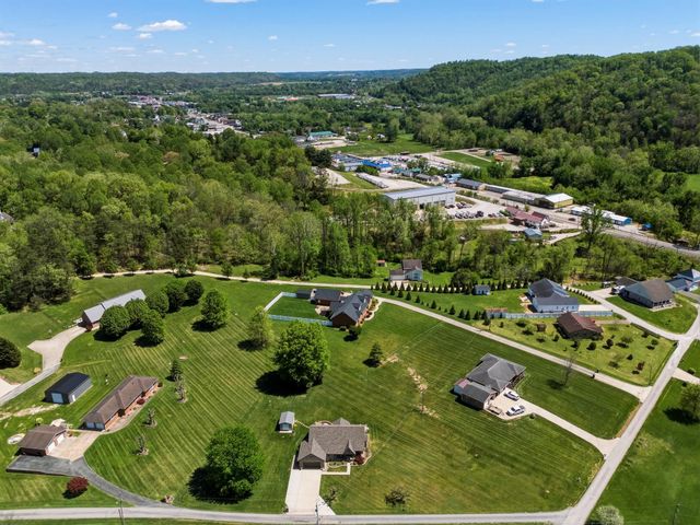 1 Beth Lane, Milton, WV 25541